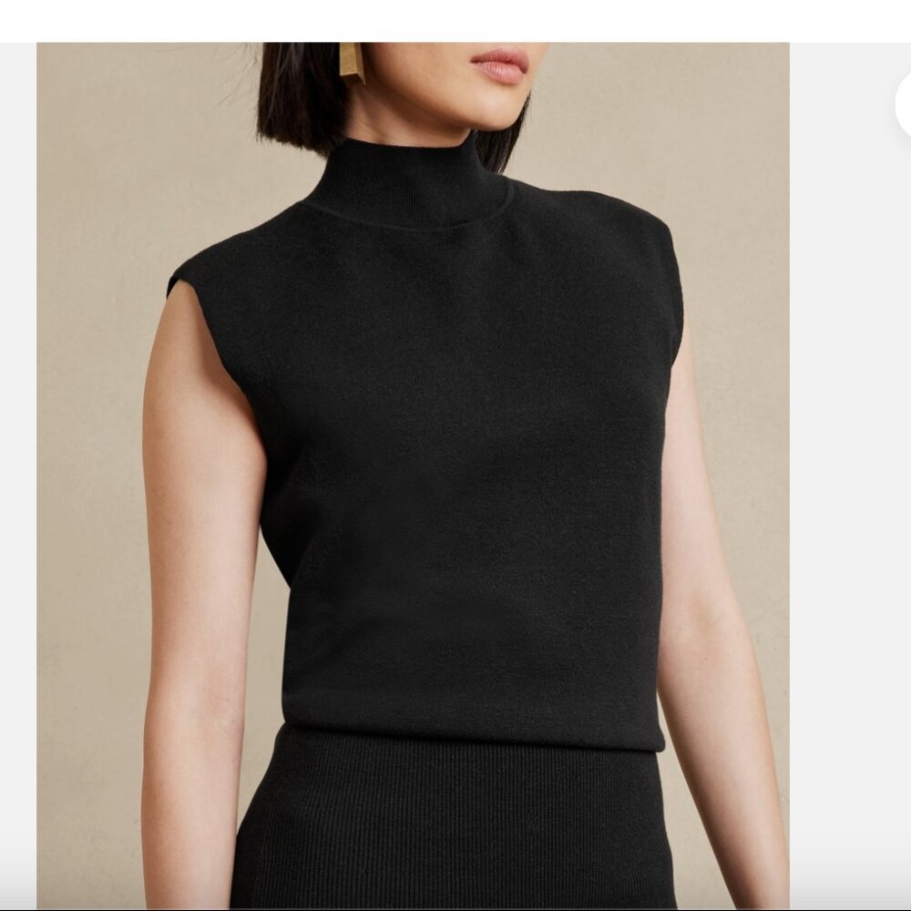 Vintage 80s black sleeveless knit top